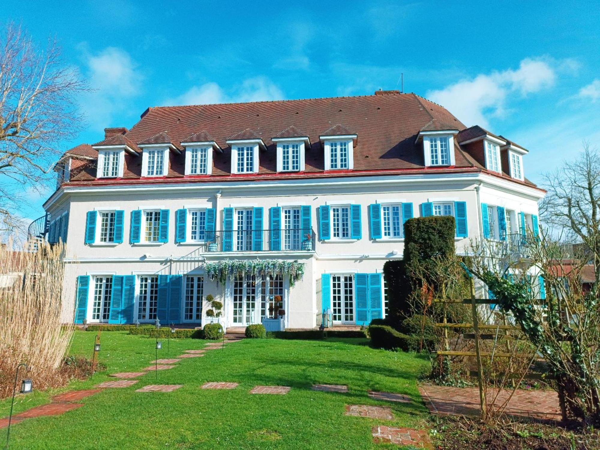 Chateau De Montreuil Montreuil  Екстериор снимка