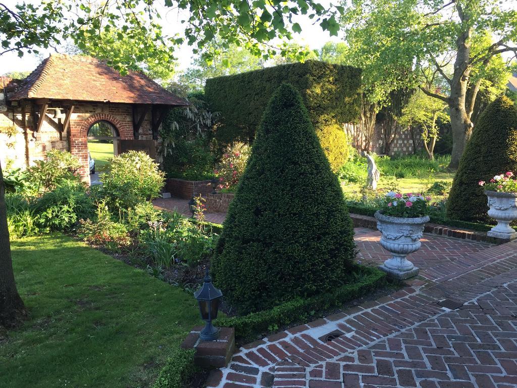 Chateau De Montreuil Montreuil  Екстериор снимка